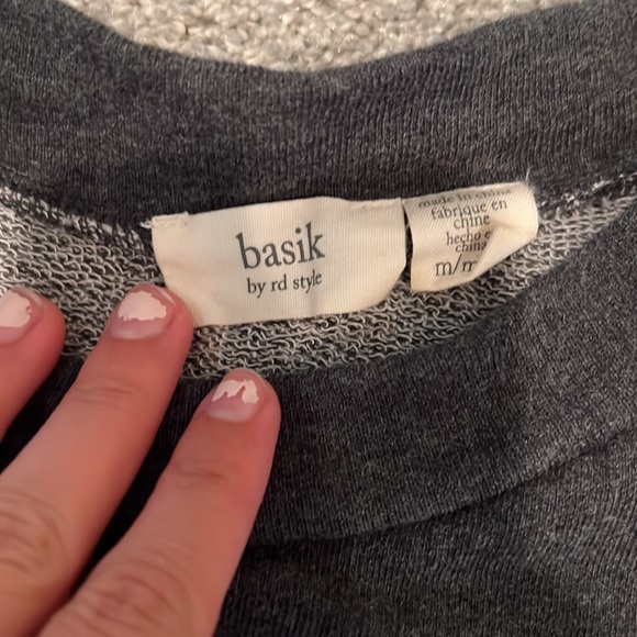 Basik by RD style Grey pullover with shoulder cut outs - Picture 2 of 4